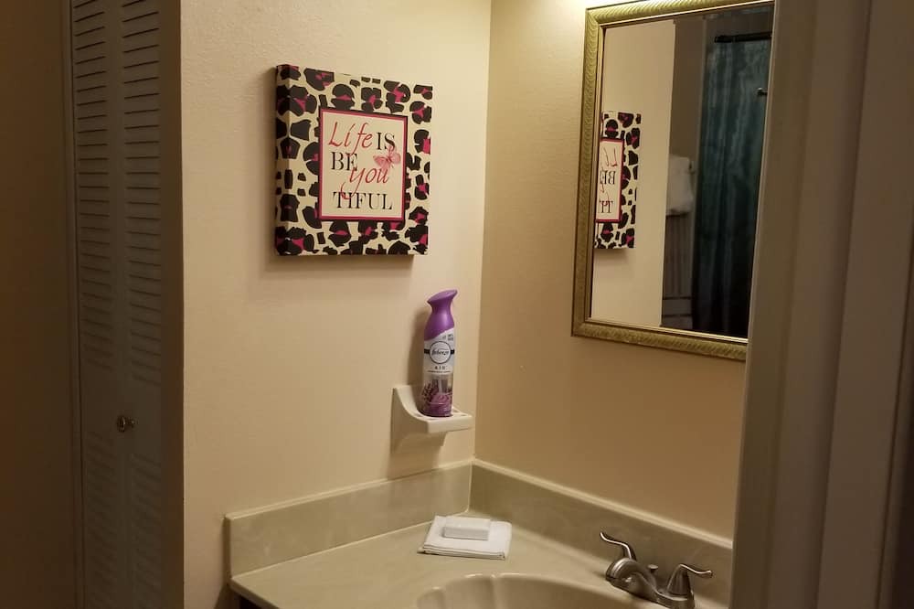Photo of Bathroom in Carrollwood