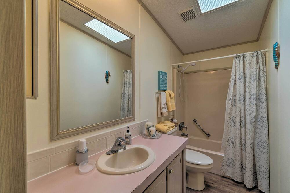 Photo of Bathroom in Ellenton