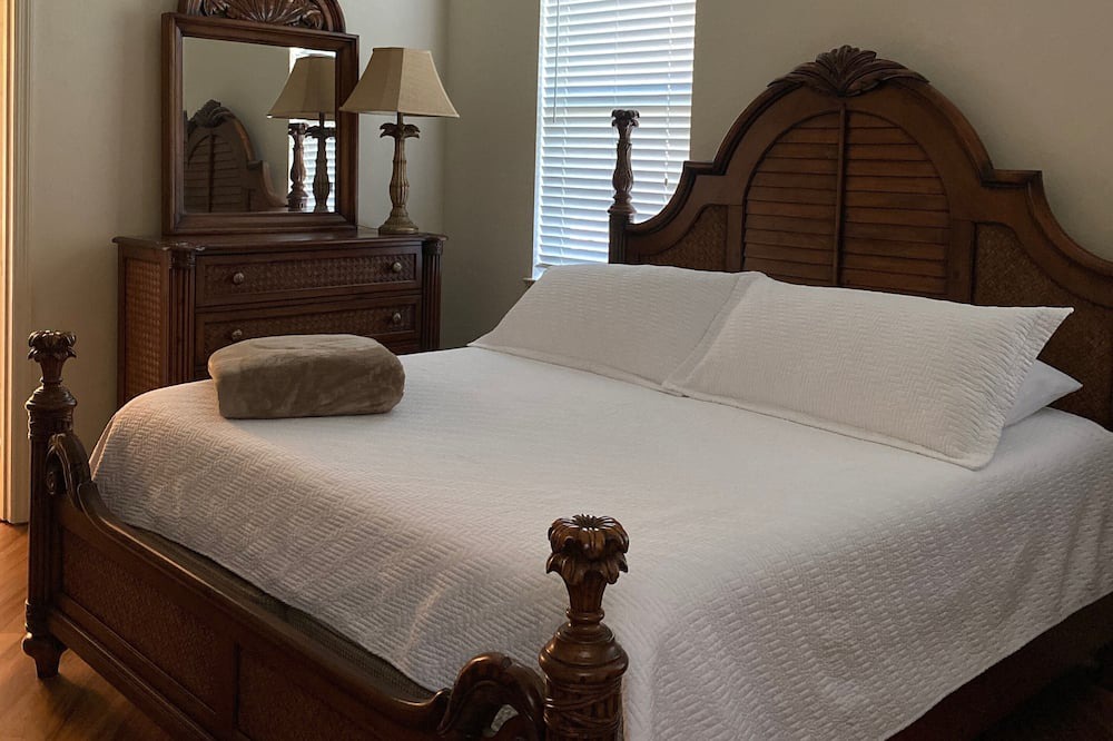 Photo of Bedroom in Sebring
