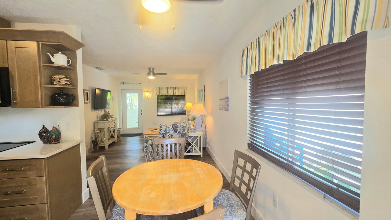 Photo of Bedroom in Holmes Beach