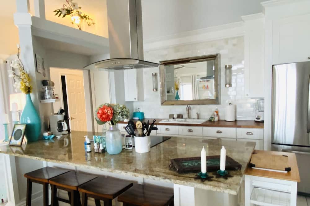 Photo of Kitchen in Melbourne Beach