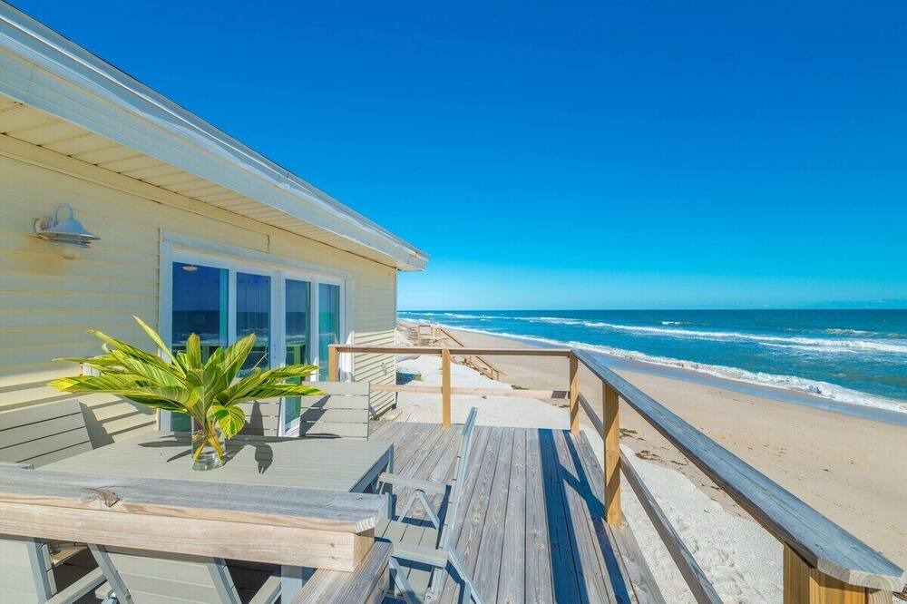 Photo of Patio Balcony in Melbourne Beach