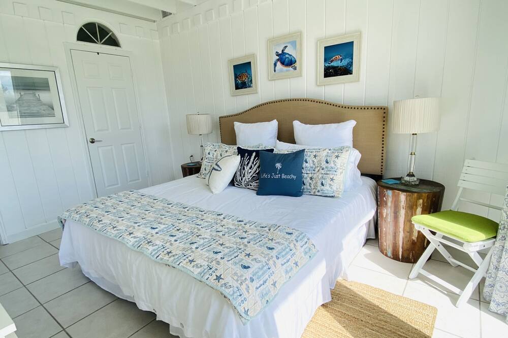 Photo of Bedroom in Melbourne Beach