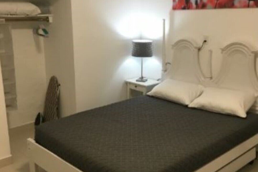 Photo of Bedroom in Allapattah