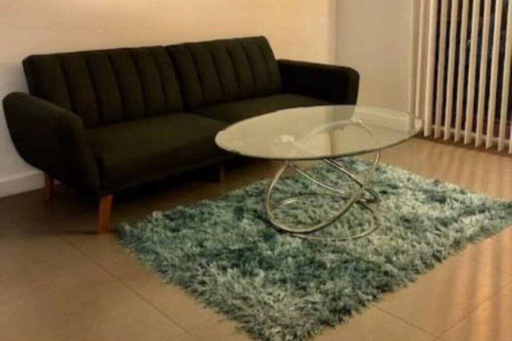 Photo of Livingroom in Allapattah
