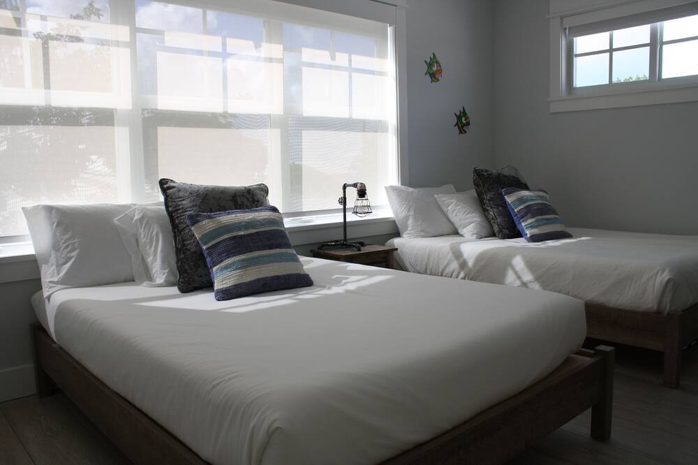 Photo of Bedroom in Islamorada