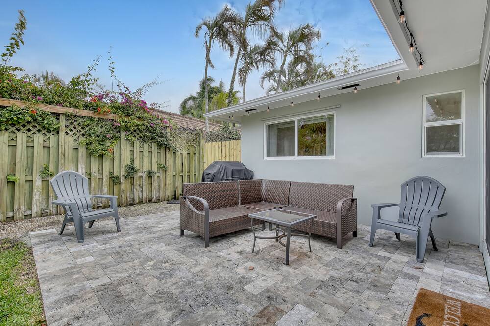 Photo of Outdoor in Juno Beach