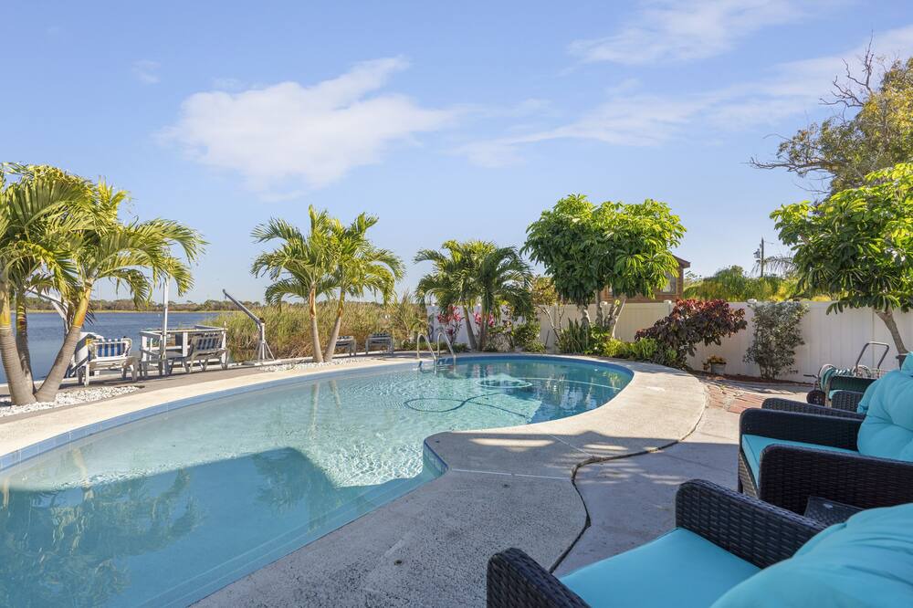 Photo of Outdoor in Seminole