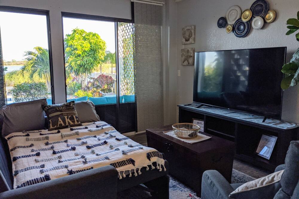 Photo of Livingroom in Seminole