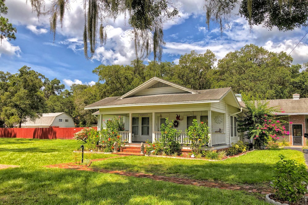 Photo of Outdoor in Nichols