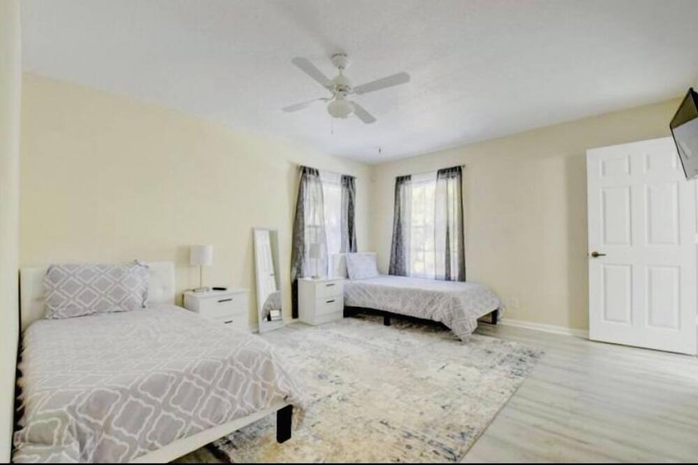 Photo of Bedroom in Wellington