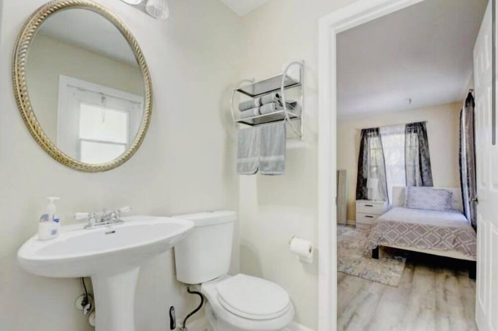 Photo of Bathroom in Wellington