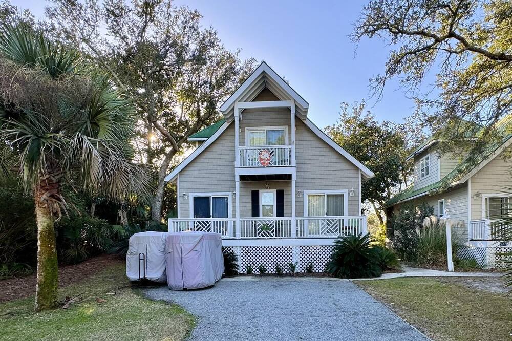 Photo of Others in Saint Helena Island