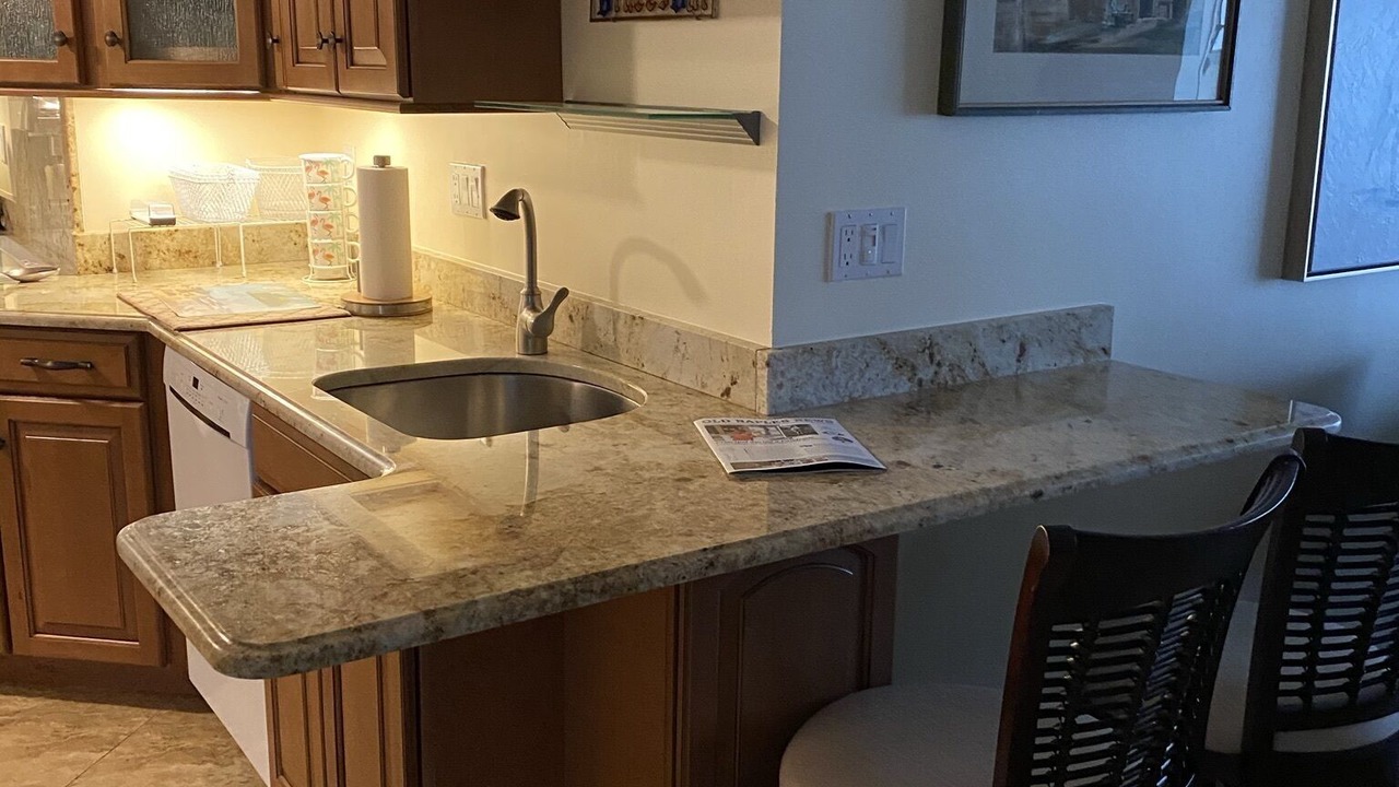Photo of Kitchen in Royal Harbor