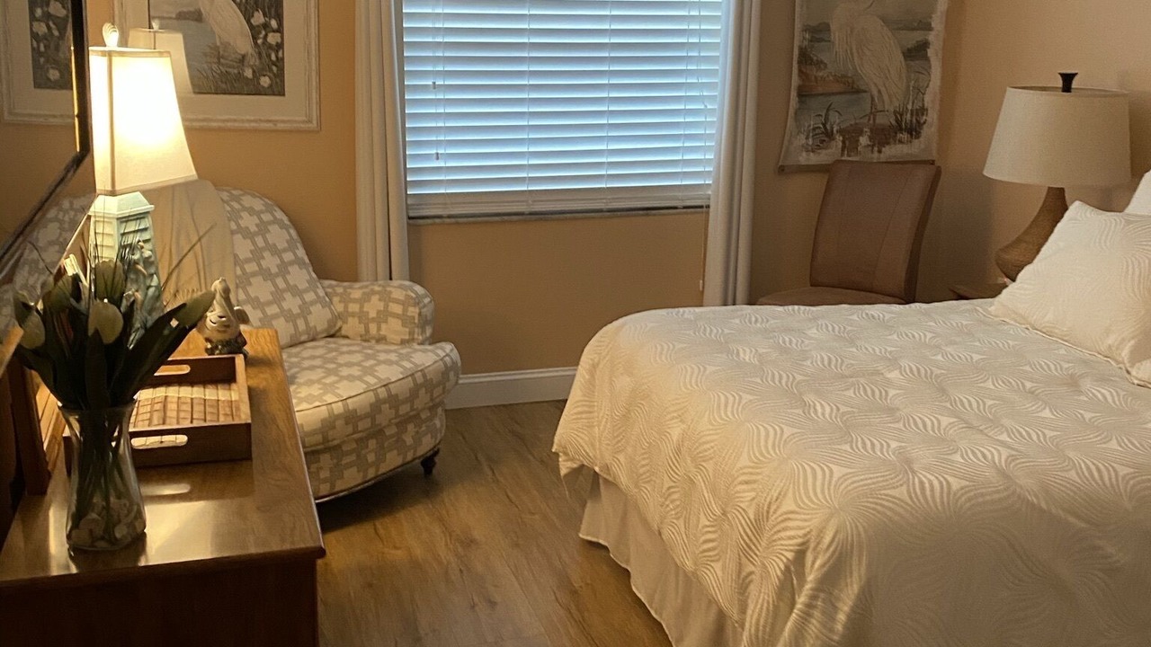 Photo of Bedroom in Royal Harbor