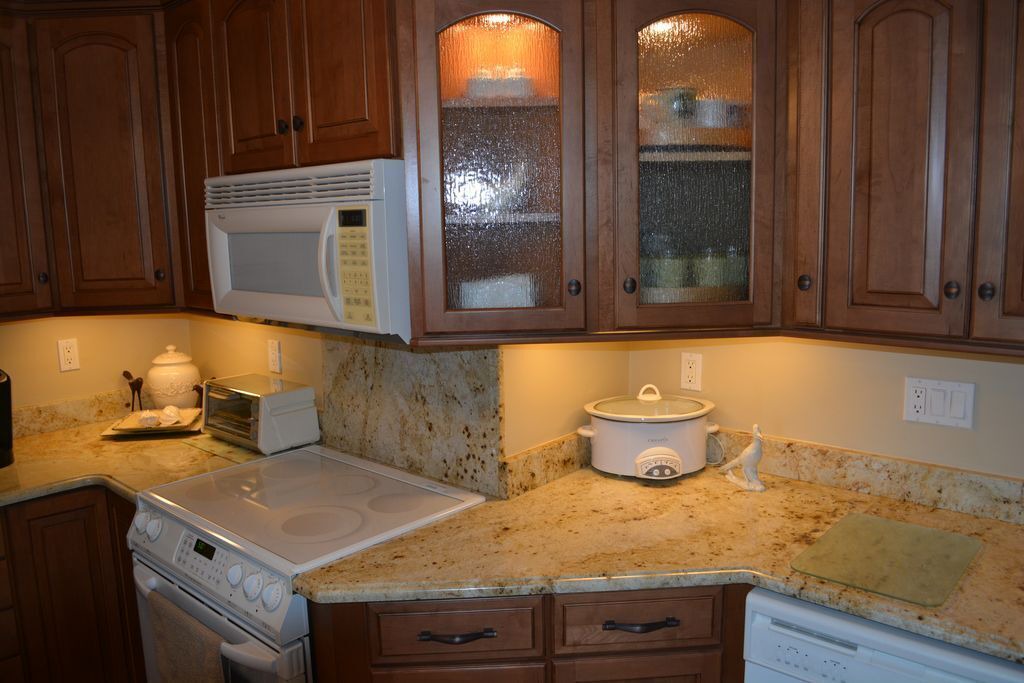 Photo of Kitchen in Royal Harbor