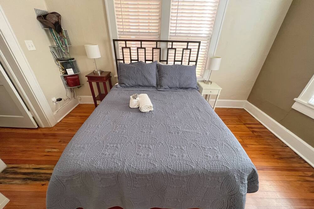 Photo of Bedroom in Riviera Bay