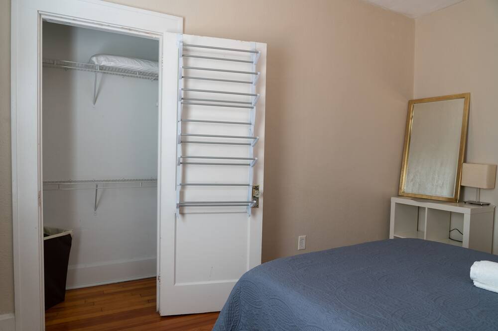 Photo of Bedroom in Riviera Bay