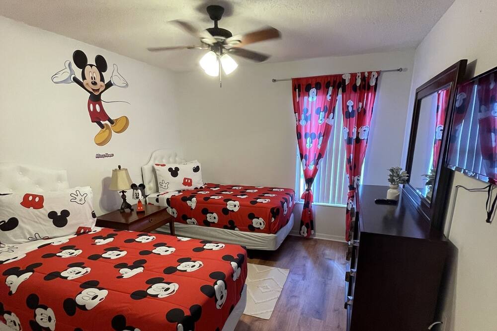 Photo of Bedroom in Poinciana