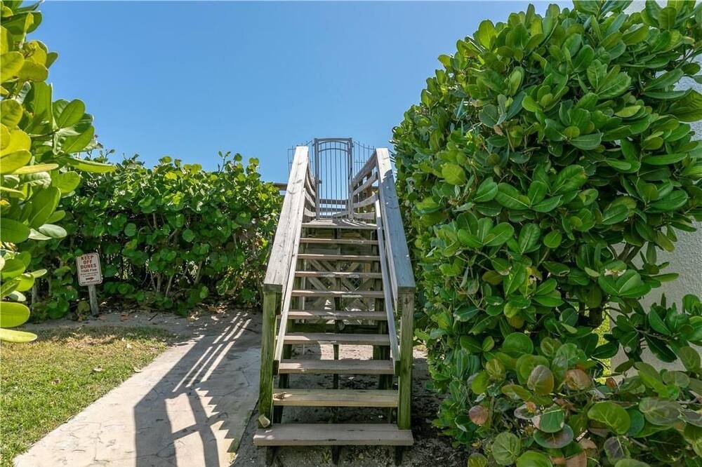 Photo of Others in Hutchinson Island South