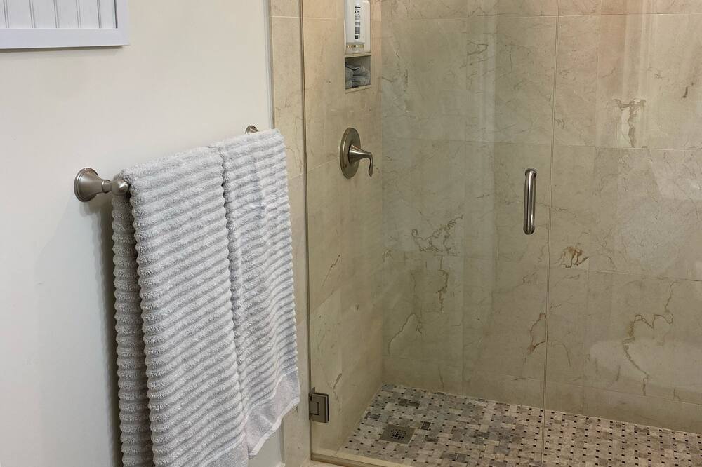 Photo of Bathroom in Hutchinson Island South