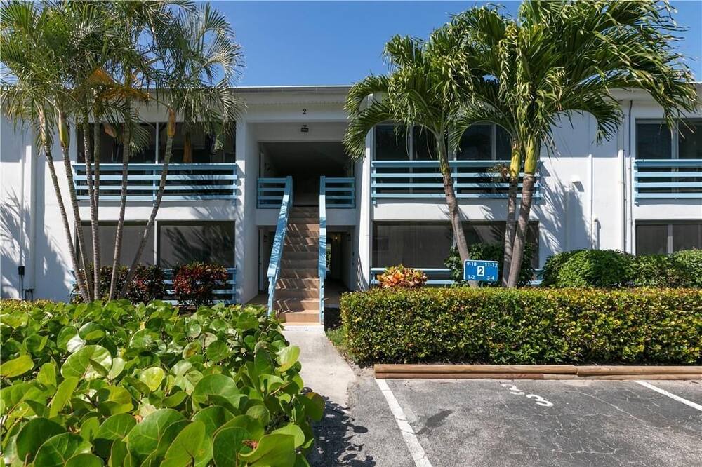 Photo of Others in Hutchinson Island South