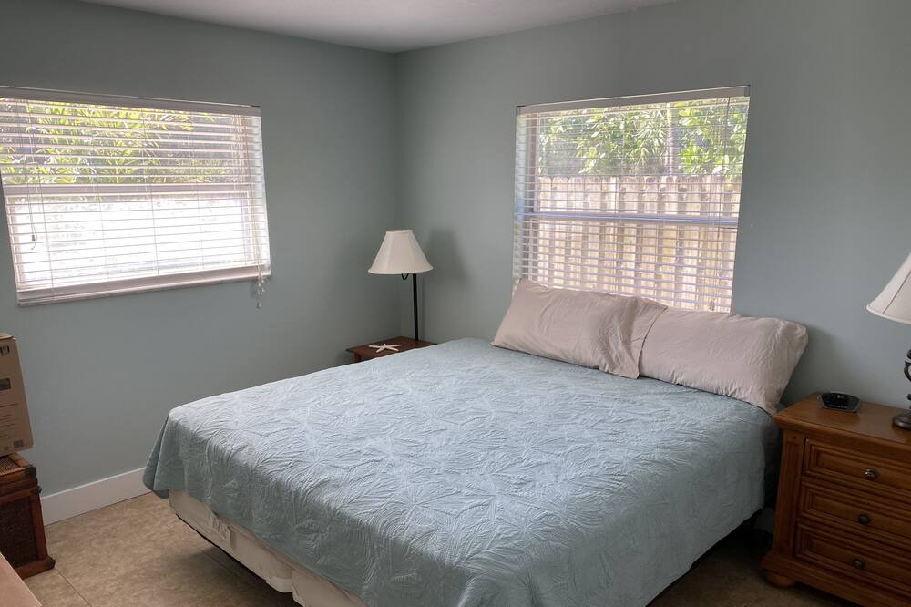 Photo of Bedroom in Hobe Sound