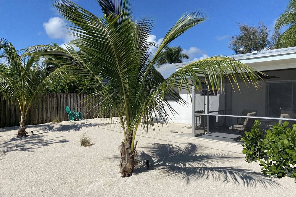 Photo of Others in Hobe Sound