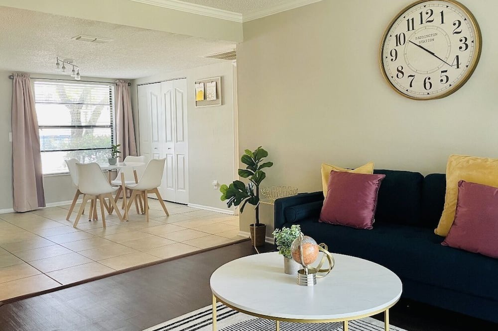 Photo of Livingroom in St. Petersburg