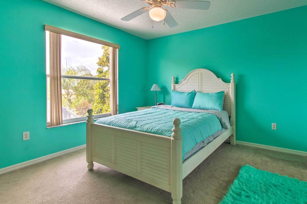 Photo of Bedroom in Poinciana
