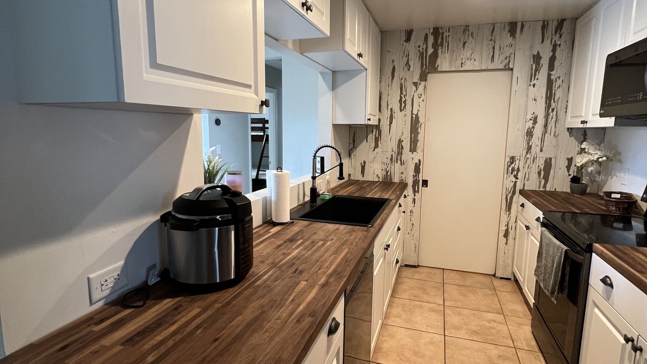 Photo of Kitchen in Lehigh Acres