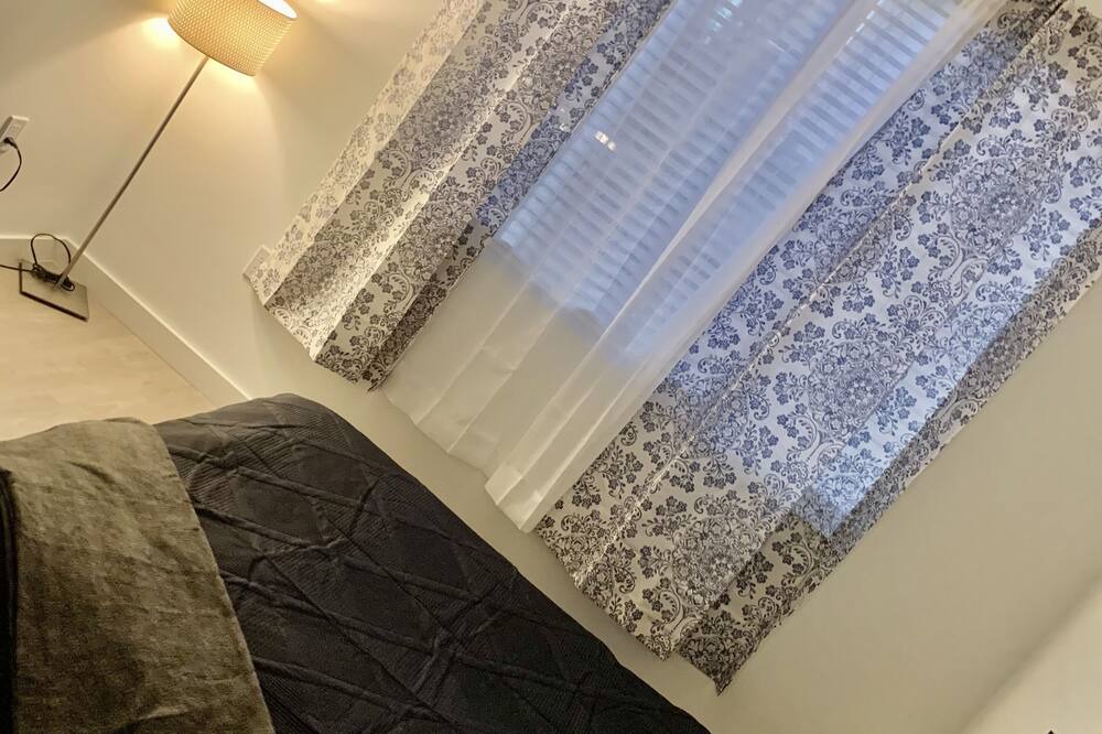 Photo of Bedroom in Greenacres