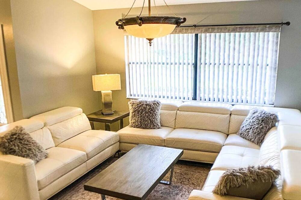Photo of Livingroom in Wellington