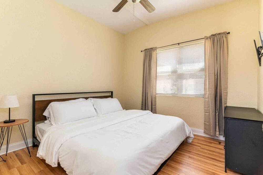 Photo of Bedroom in Royal Palm Beach