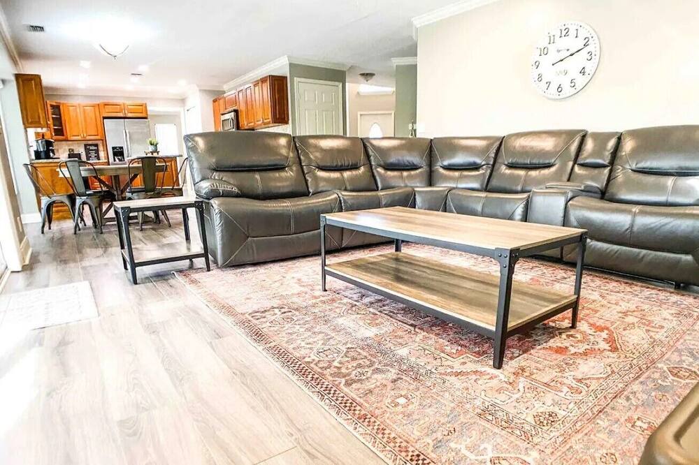 Photo of Livingroom in Wellington