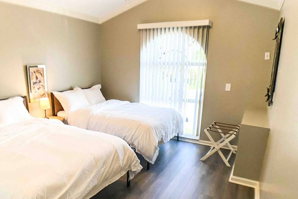 Photo of Bedroom in Wellington