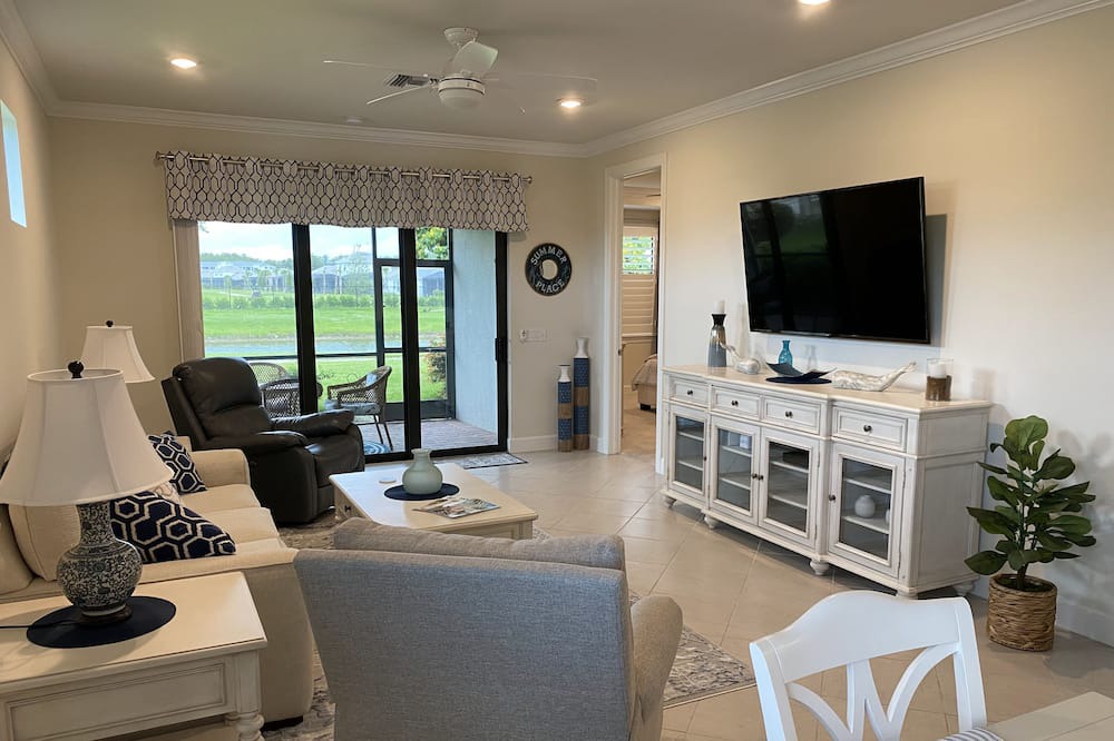 Photo of Livingroom in Immokalee