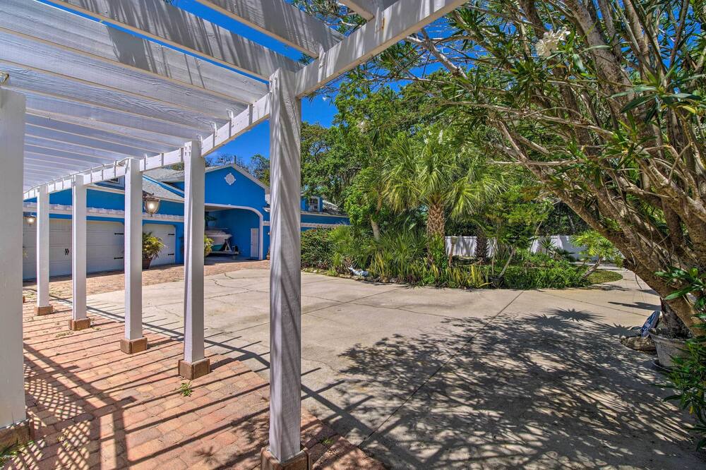 Photo of Outdoor in Tropic