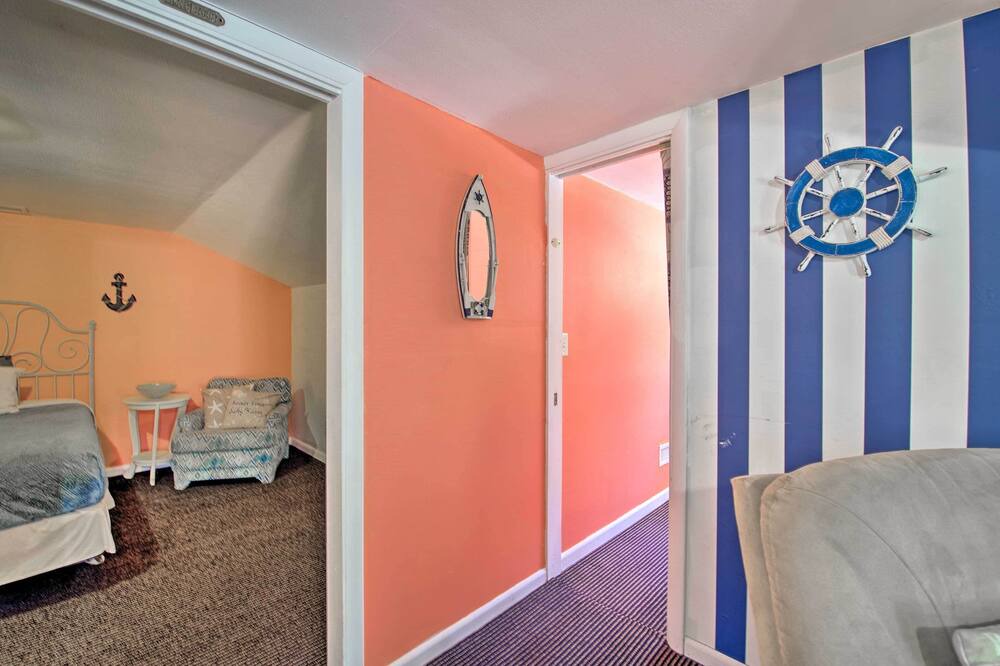 Photo of Bathroom in Tropic