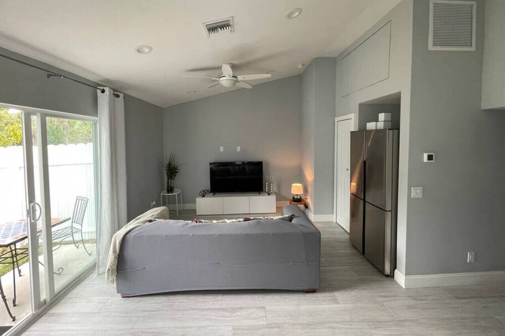 Photo of Bedroom in Golden Gate
