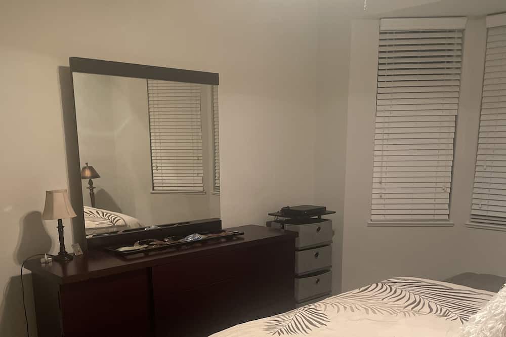 Photo of Bedroom in Port Saint Lucie