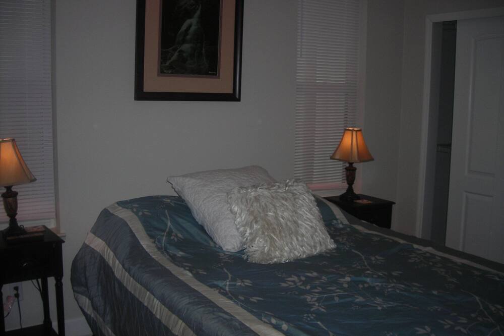Photo of Bedroom in Port Saint Lucie