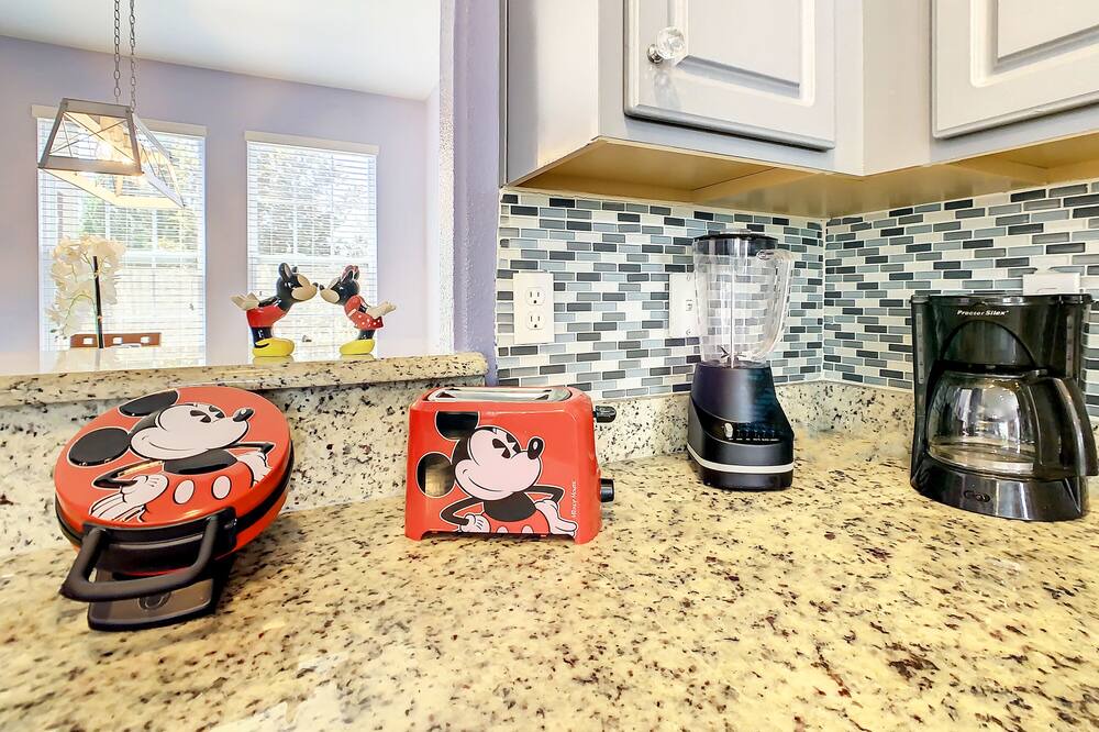 Photo of Kitchen in Sunridge Woods
