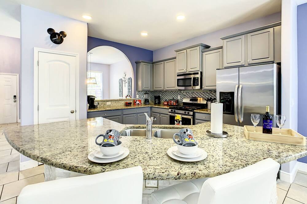 Photo of Kitchen in Sunridge Woods