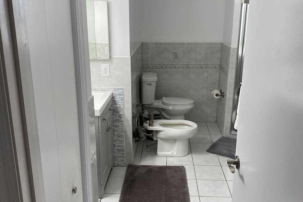 Photo of Bathroom in Indian River Estates