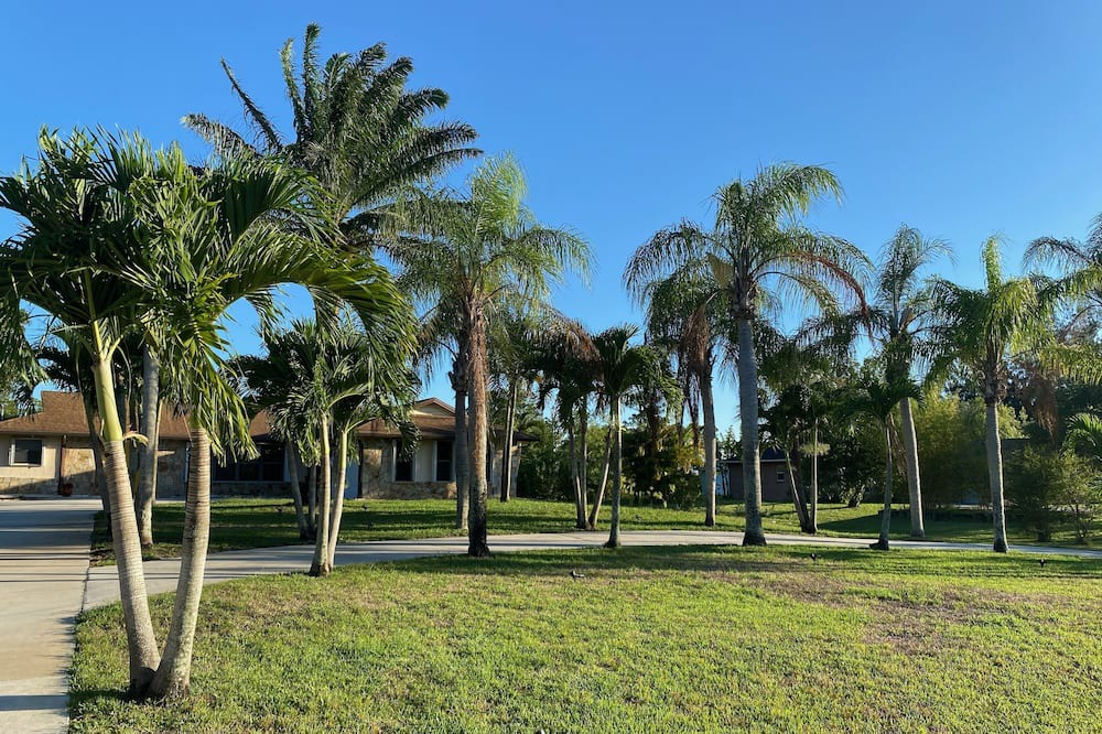 Photo of Outdoor in Indian River Estates