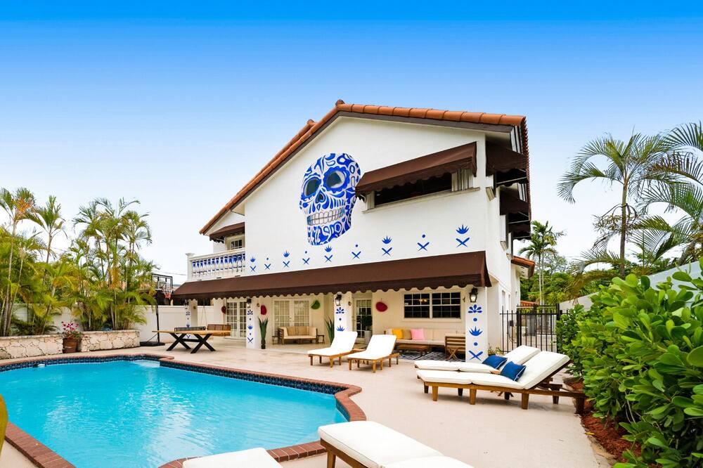 Photo of Outdoor in Northeast Coconut Grove