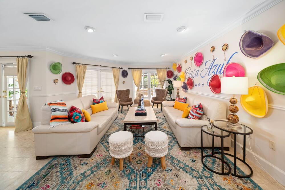 Photo of Bedroom in Northeast Coconut Grove