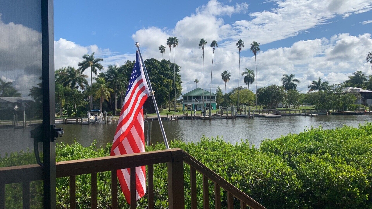 Photo of Others in Everglades City