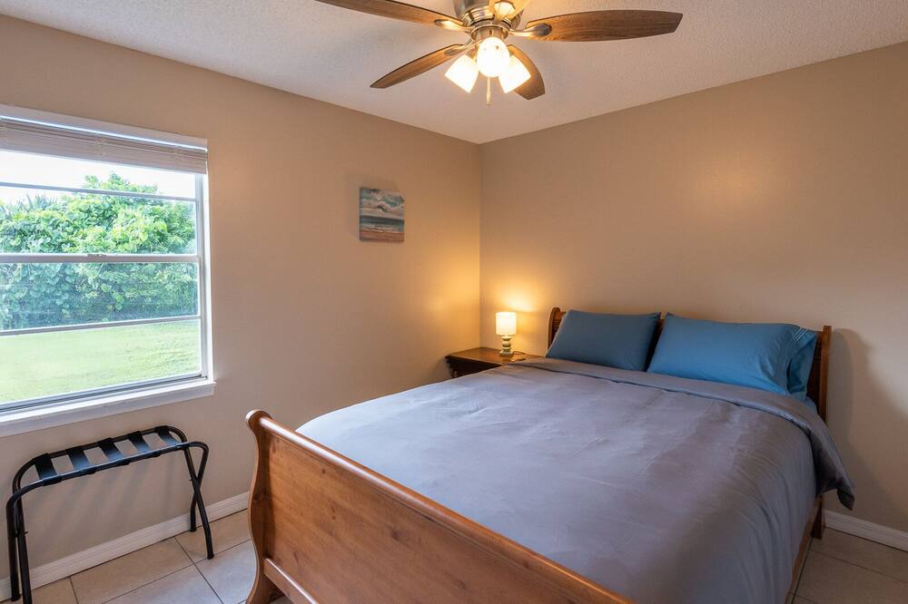 Photo of Bedroom in Palm Bay